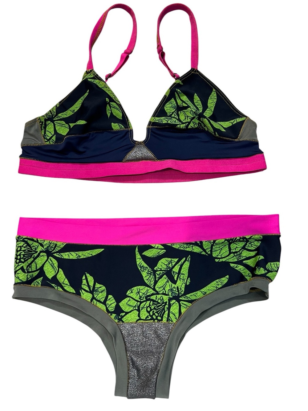 XiRENA Bra and Underwear Set Size Large